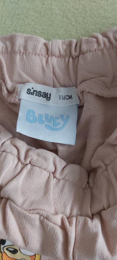 Kraťase bluey 116, sinsay,116