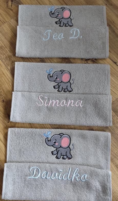 Vyšívané uteráčiky s menom, 