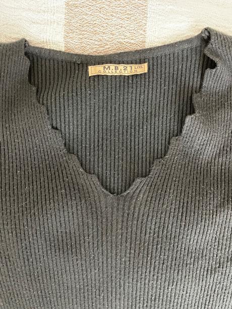 Čierne úpletové šaty, s