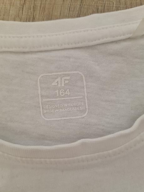 4f triko, 164