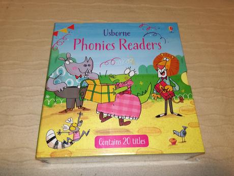 Usborne phonics readers big set x20 nau19,