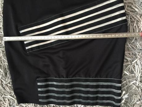 Spolocenske xs/s mini saty s odhalenymi plecami, s