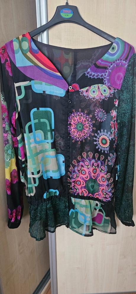 Lahucka buzka, desigual,m