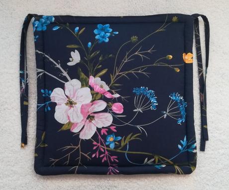 Podsedák, vankúšik, poduška na stoličku, 