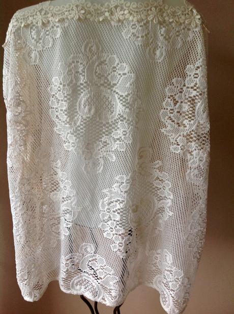 Čipkovaná vesta /x, george,48