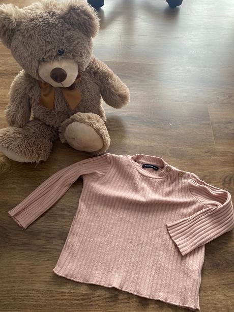 Svetrik reserved, reserved,98