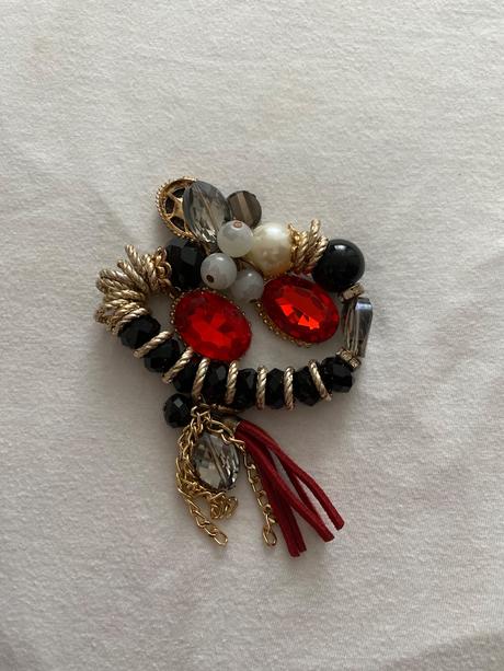 Ručne robený náramok, 