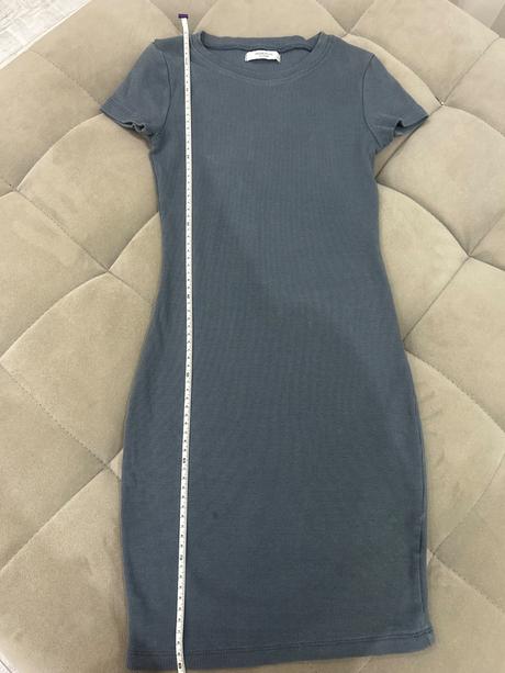 Obtiahnuté šaty, house,xs