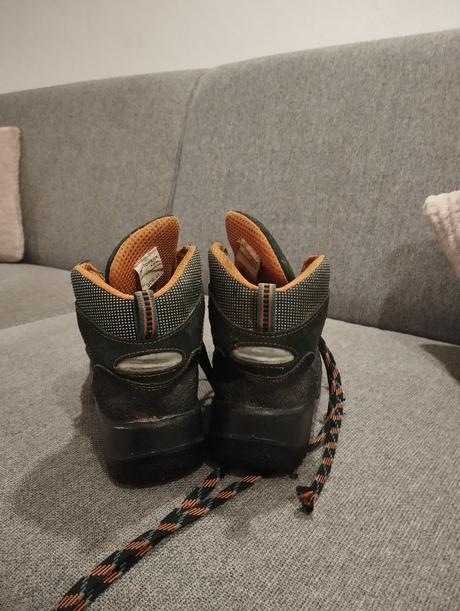 Turistické topánky, 34