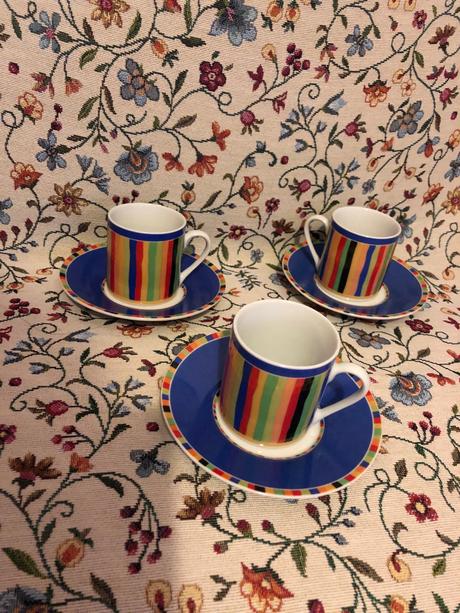 Šálky s tanierikmi, 