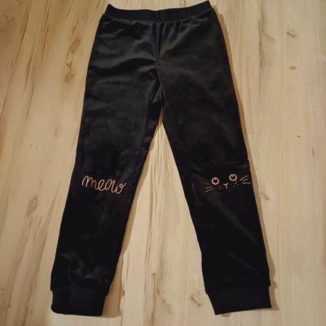 Krásne velurove tepláky, pepco,122