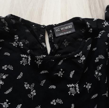 Dievčenské šaty lc waikiki č.110/116, 110