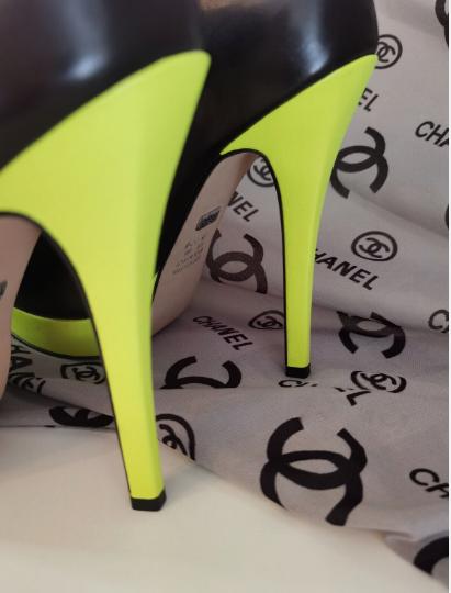 Dámske čierne lodičky neónové vysoké, veľkosť 37, 37