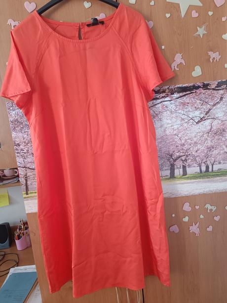 Šaty nové, esmara,44