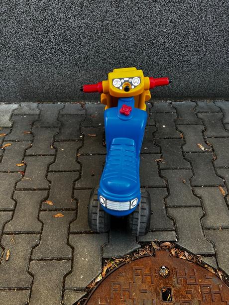 Odrážadlo - plastová motorka, 