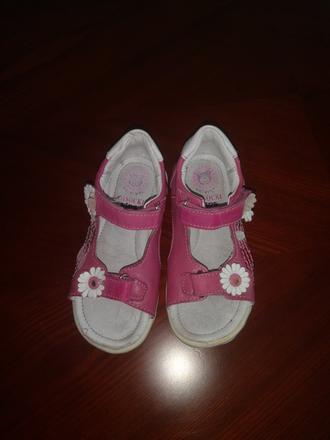 Sandalky, lasocki,24
