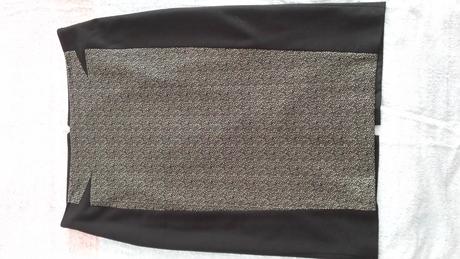 Elegantná sukňa karen millen, 42