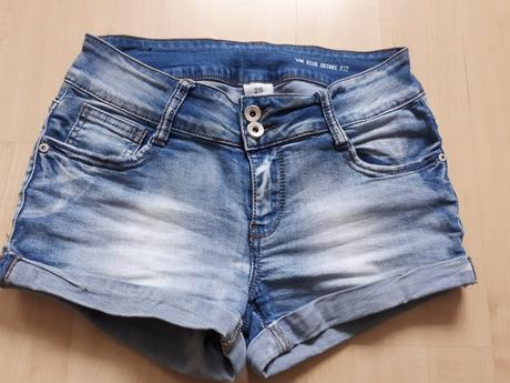 Dievcenske šortky 164, 164