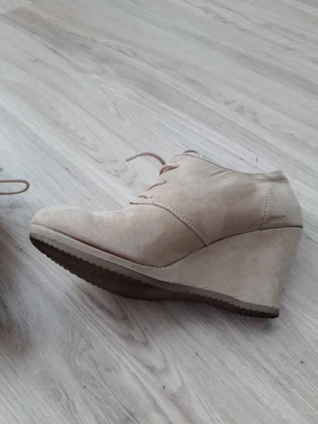 Topanky na platforme, graceland,39