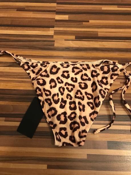 Guess leopardie, guess,l