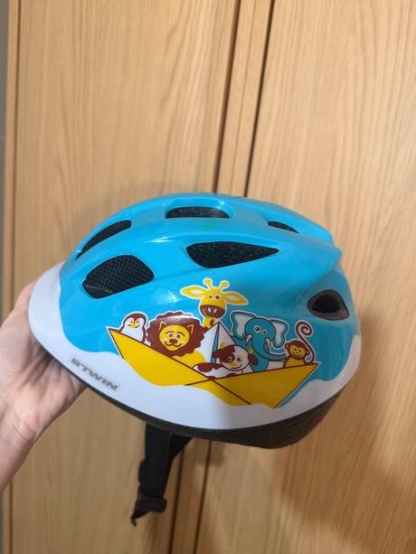 Decatlon detská cyklistická prilba, s