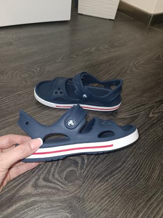 Crocs j2- č.33-34, crocs,33