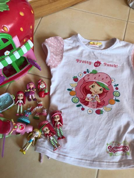 Jahůdka+domček+doplnky+tričko, 