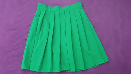 Zelena skladana sukna, s
