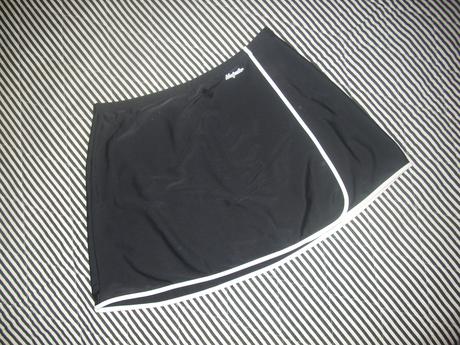 Sukňa na plavky, 38