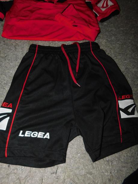 Športova suprava legea, xs