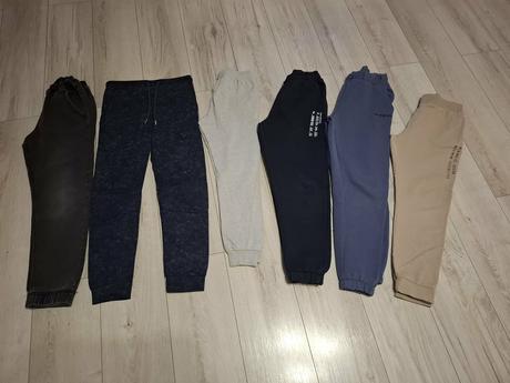 Tepláky 146/152, 152