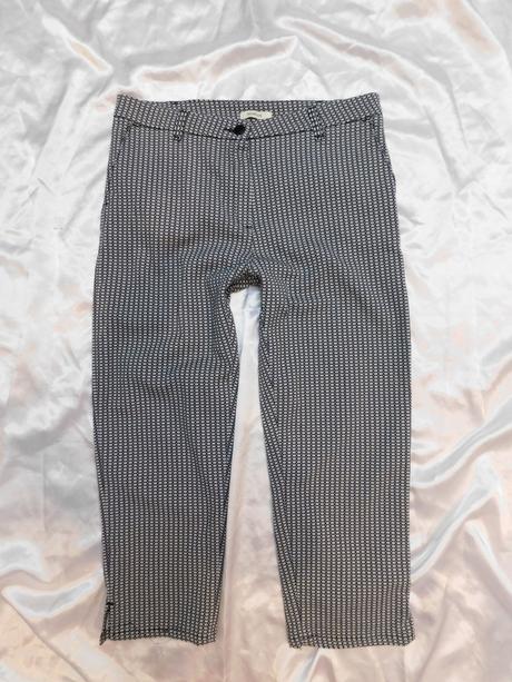 Luxusne strečove 4/5 nohavice, 40