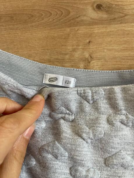 Dievčenské sukne, 116