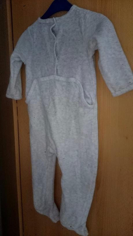 Pyžamko hrubšie,  velúrove, disney,80