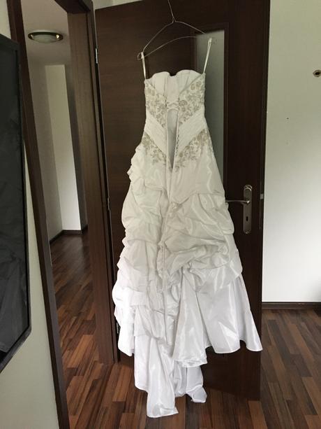 Svadobné saty veľ. 36-38, s