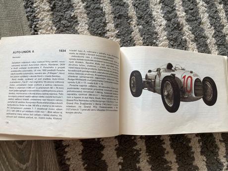Pretekové automobily-prvé vyd.1989, 