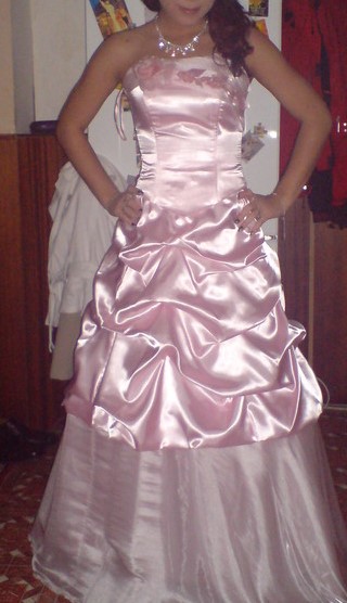 Dámske spoločenské šaty, s