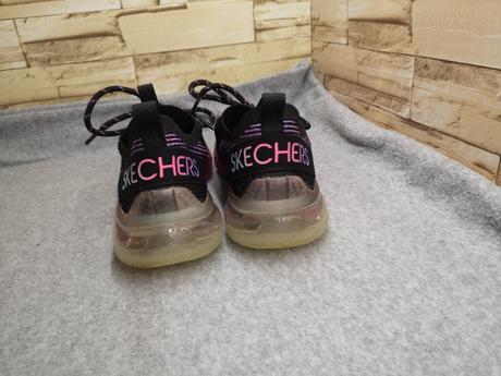 Skechers 37 - dámske dierkované tenisky, skechers,37