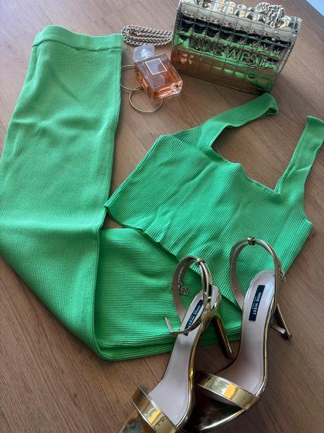 Zelený komplet zn.zara, zara,l