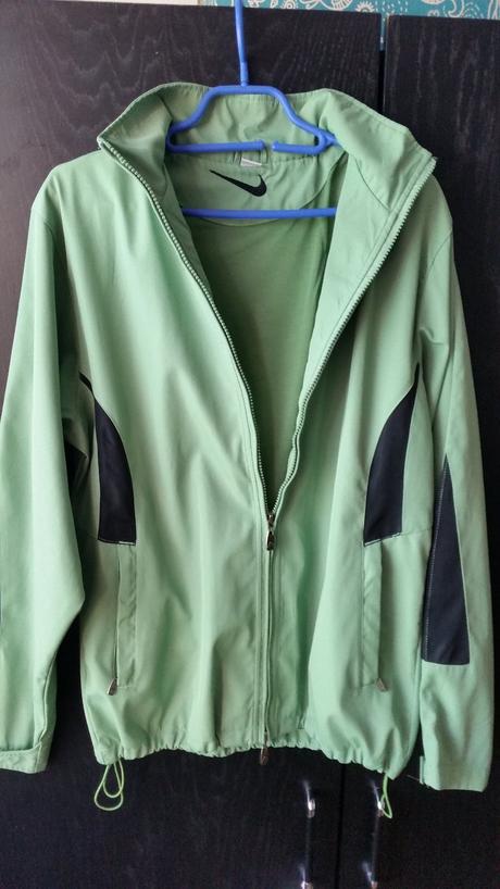 Športová bunda, nike,40
