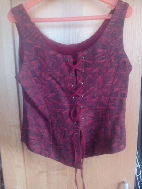 Elegantne spoločenske šaty, jane,40