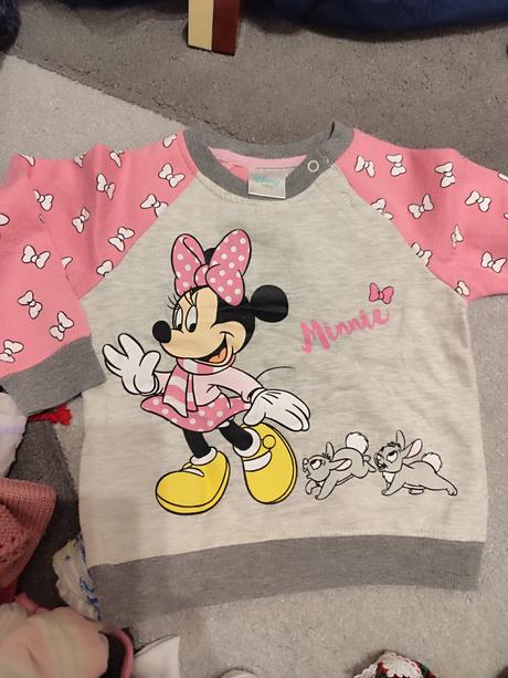 Balík oblečenia, 86–98