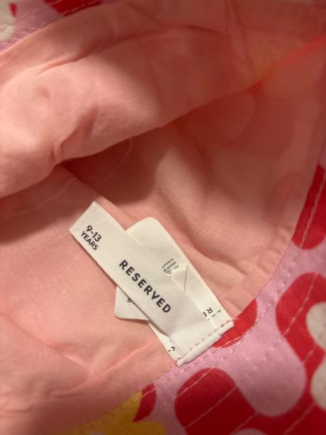 Klobucik reserved, reserved,158