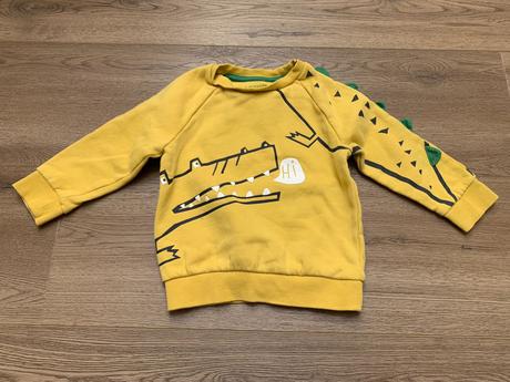 Mikina f&f 98 nosená, f&f,98