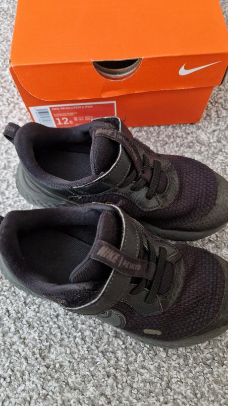 Nike s krabicou, nike,29