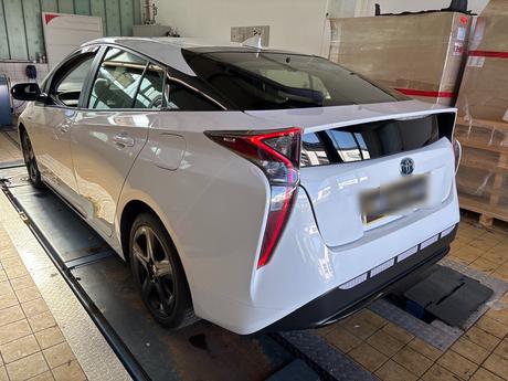 Toyota prius 1.8 vvt-i hybrid comfort r.2018, toyota