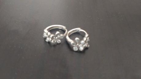 Strieborné náušnice,