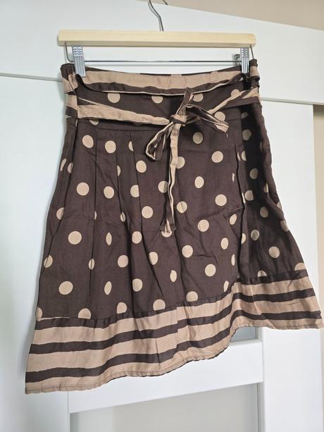 Bodkovaná sukňa, promod,36
