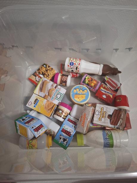 Nákupný košík s pokladňou a doplnkami,