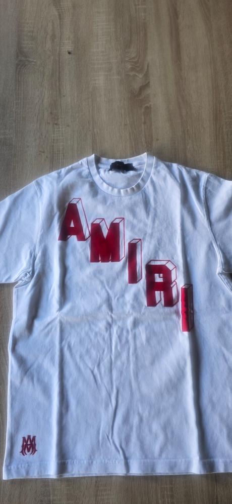 Amiri tricko, 44